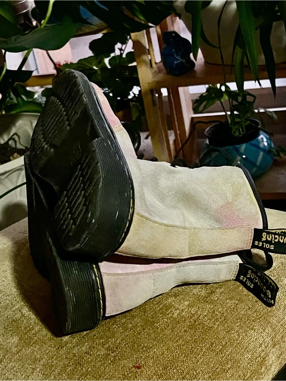 Dr. Martens Pastel Tie-Dye Suede Lace-Up Boots size 37/ US5 EXCELLENT